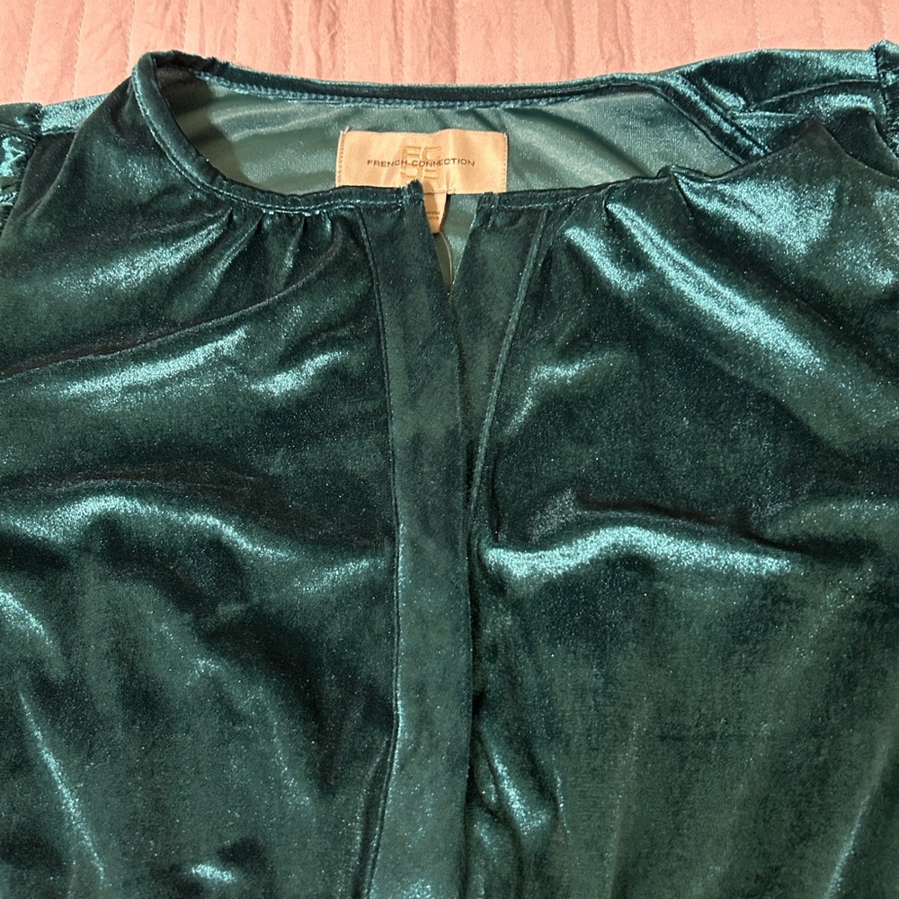 NWT Dark Green velvety dress - Picture 6 of 8